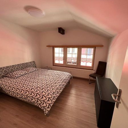 Esencial Apartment Interlaken Ngoại thất bức ảnh