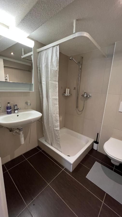 Esencial Apartment Interlaken Ngoại thất bức ảnh
